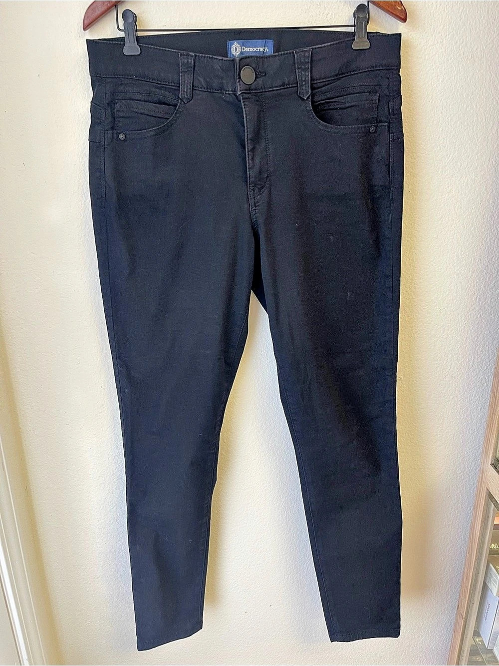Democracy "Ab"solution Skinny Jeans Black Waist 17 inches